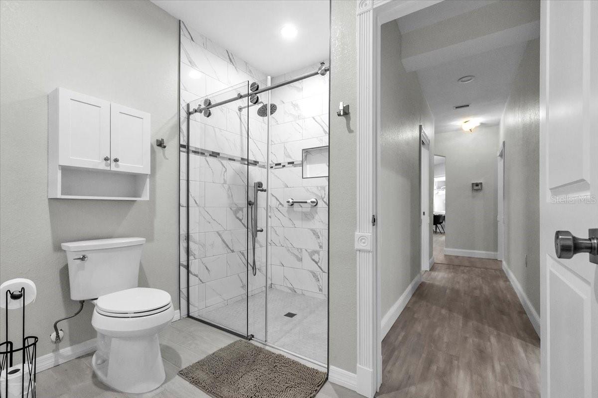 Image 49 of 90 For 8553 Aviary Road