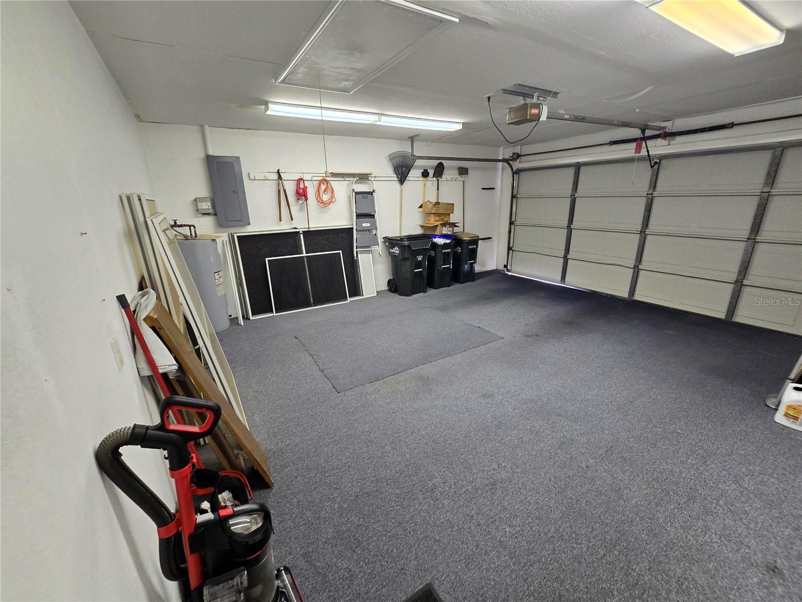 Image 22 of 27 For 4753 Salford Boulevard