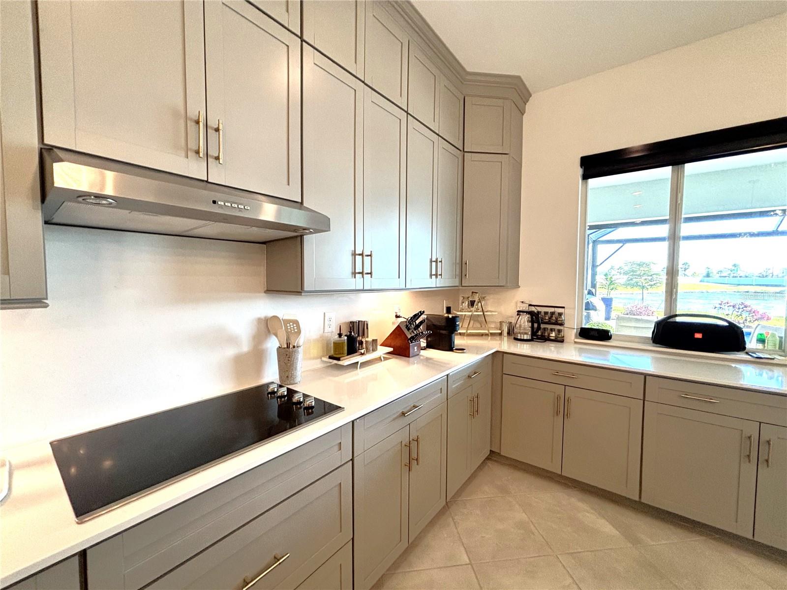 Image 4 of 46 For 17510 Jadestone Court 17510