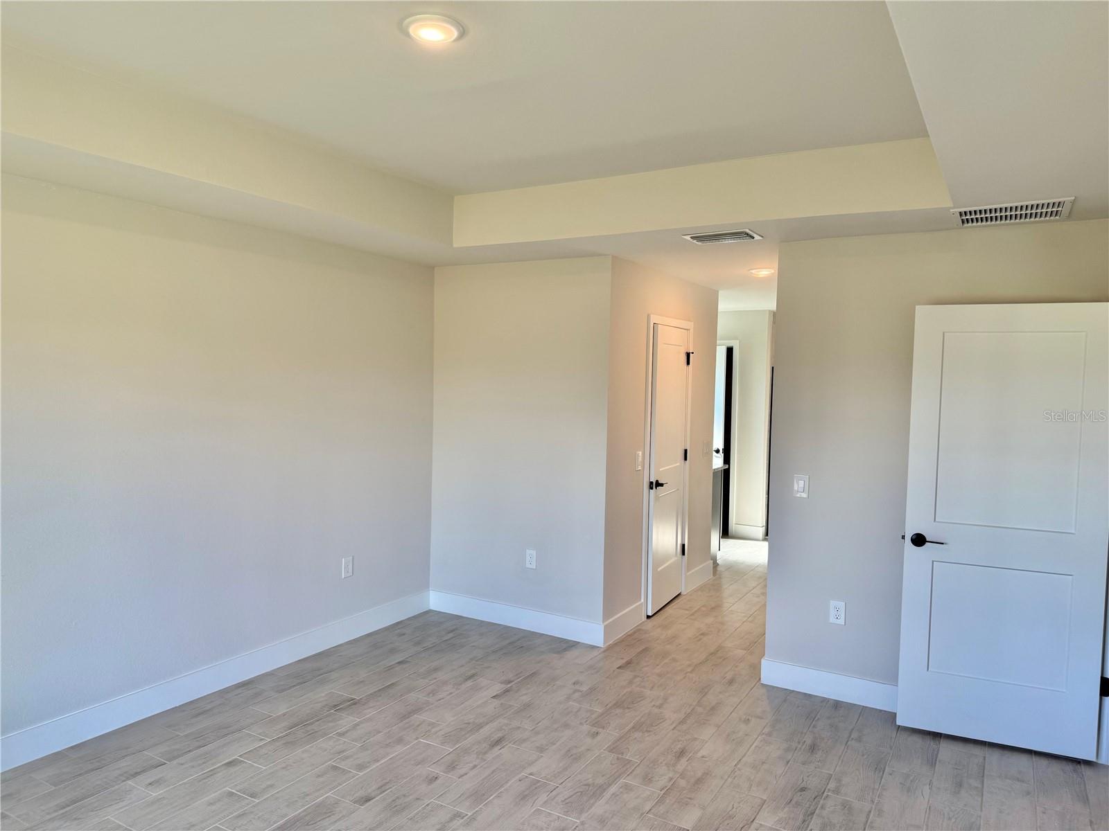 Image 14 of 25 For 9227 Newnan Circle
