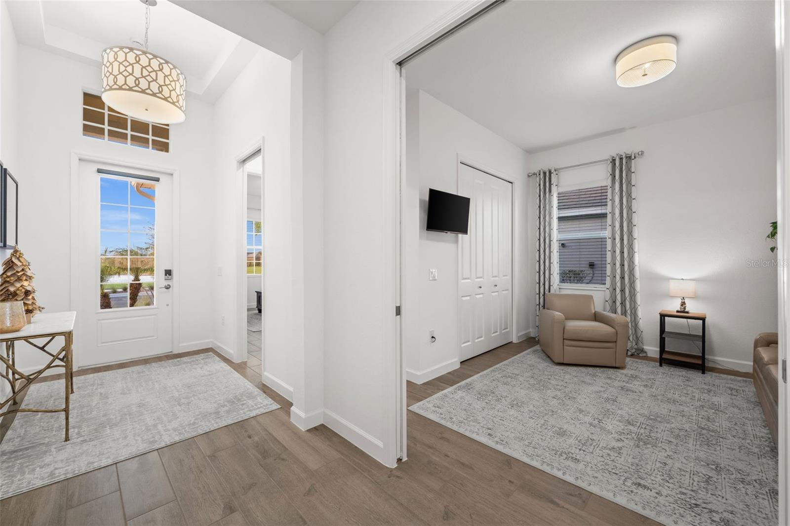 Image 23 of 47 For 15031 Pinehurst Lane