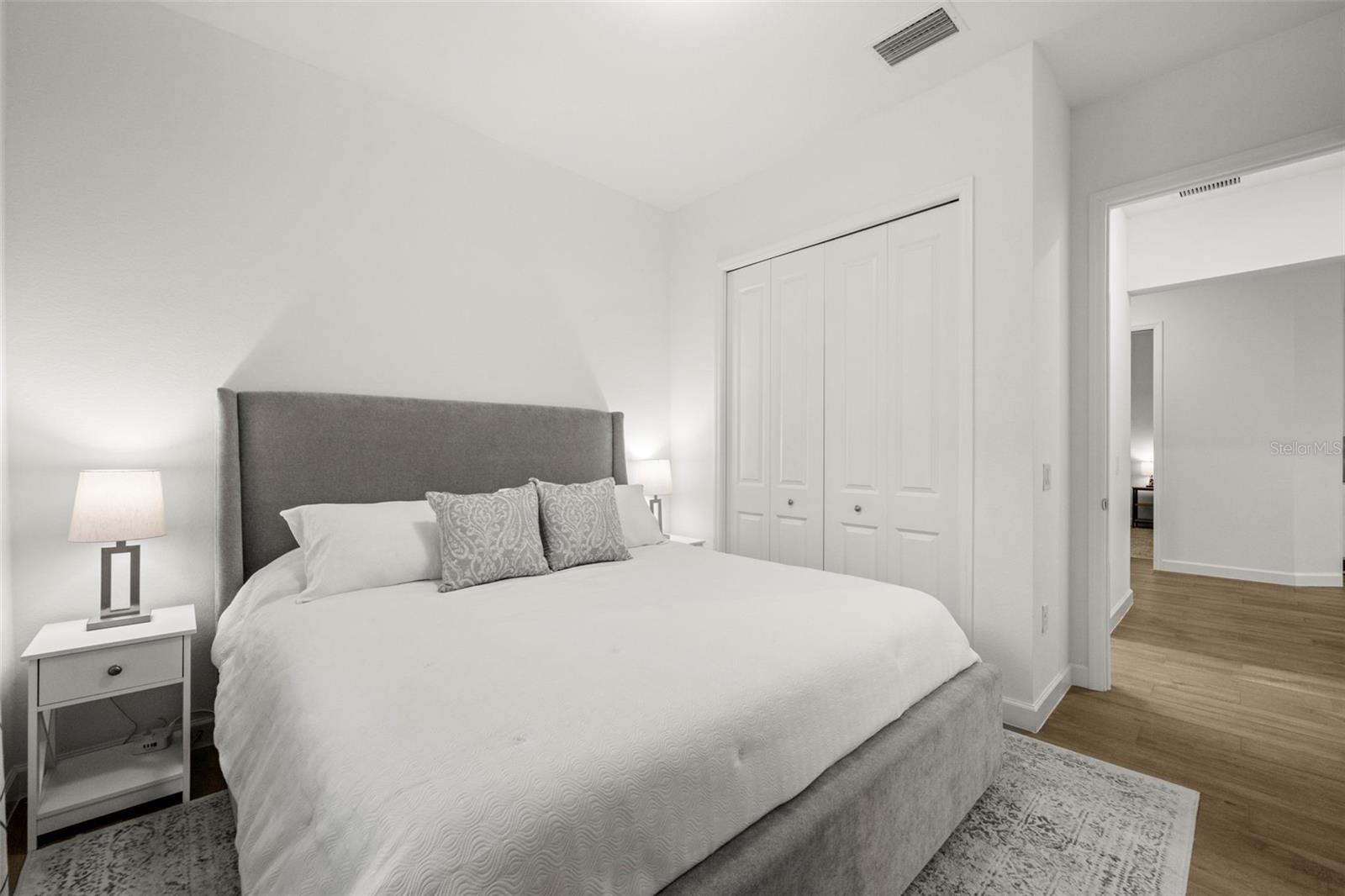 Image 26 of 47 For 15031 Pinehurst Lane