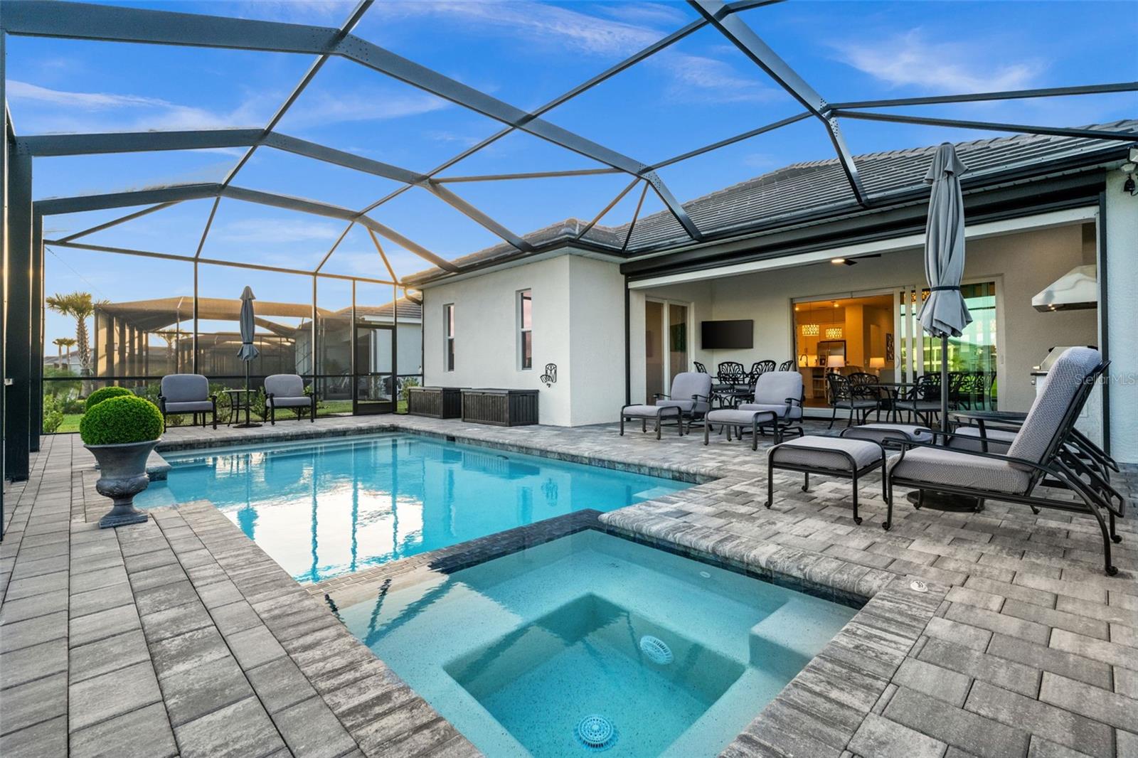 Image 35 of 47 For 15031 Pinehurst Lane