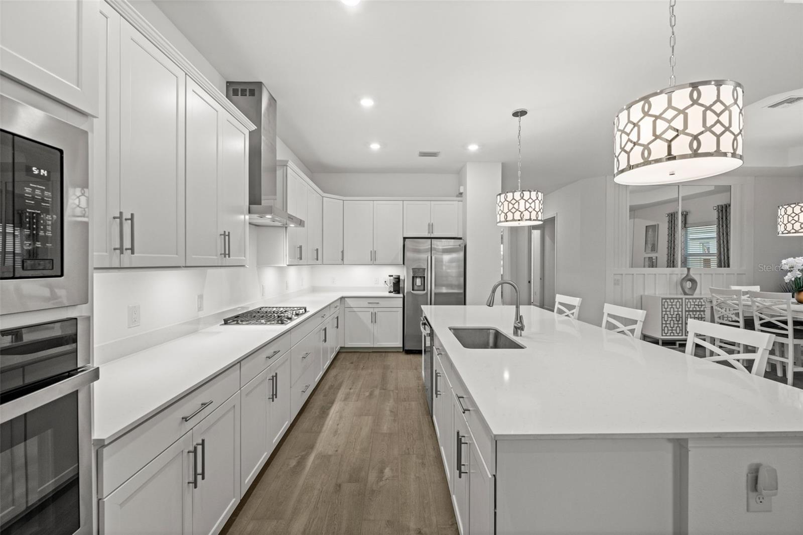 Image 5 of 47 For 15031 Pinehurst Lane