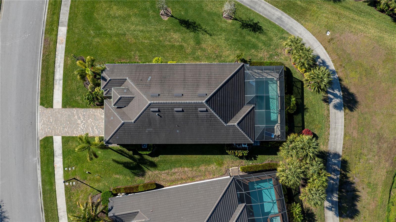 Image 10 of 82 For 25325 Longmeadow Drive