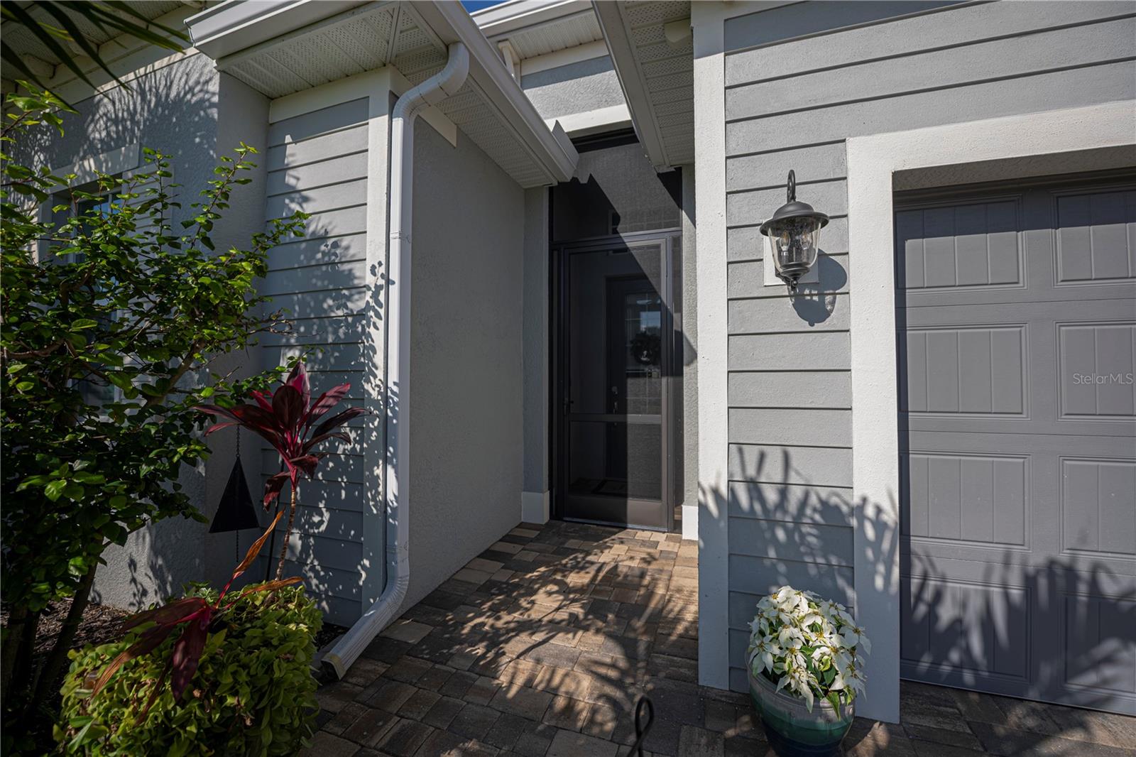 Image 11 of 82 For 25325 Longmeadow Drive