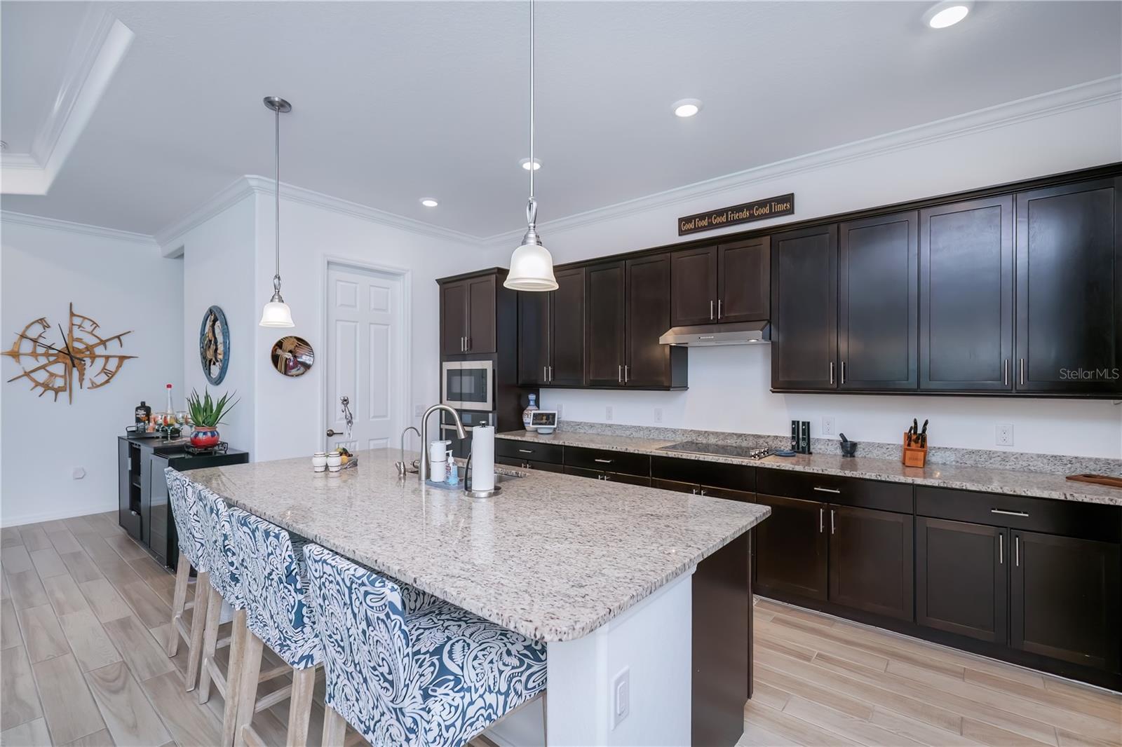 Image 23 of 82 For 25325 Longmeadow Drive