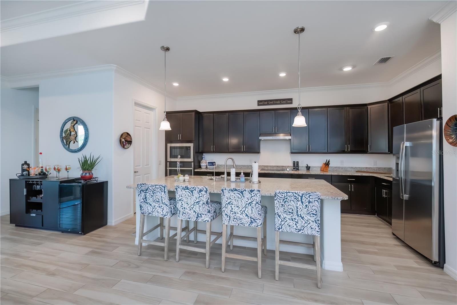 Image 25 of 82 For 25325 Longmeadow Drive