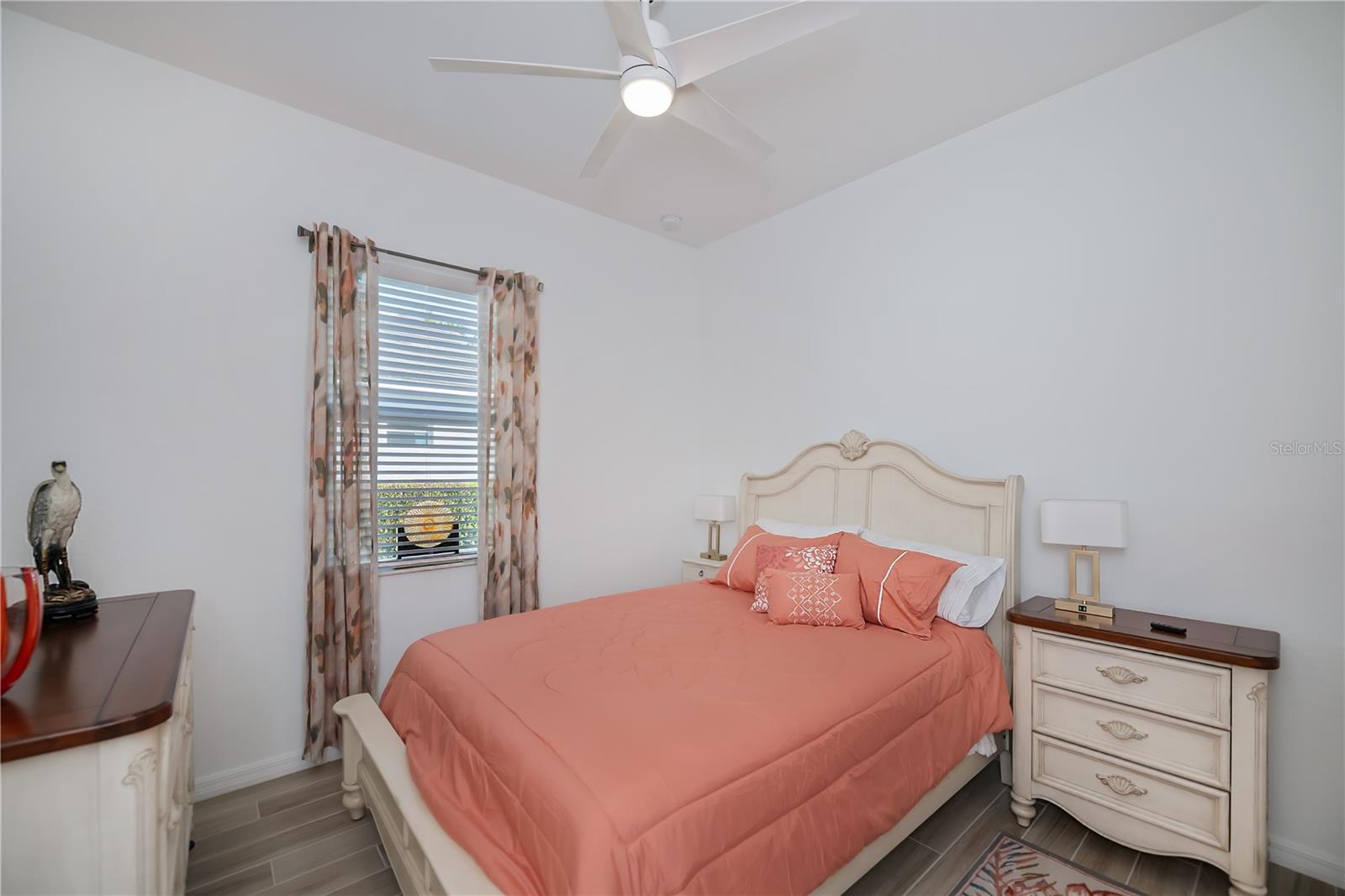 Image 48 of 82 For 25325 Longmeadow Drive