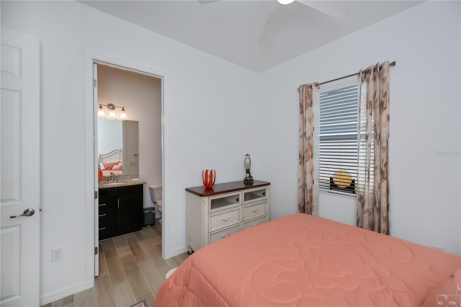 Image 49 of 82 For 25325 Longmeadow Drive