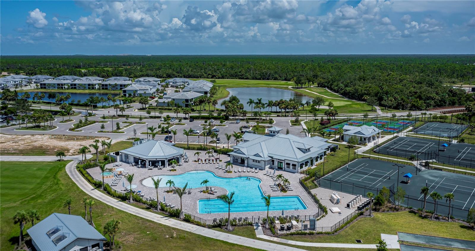 Image 5 of 82 For 25325 Longmeadow Drive