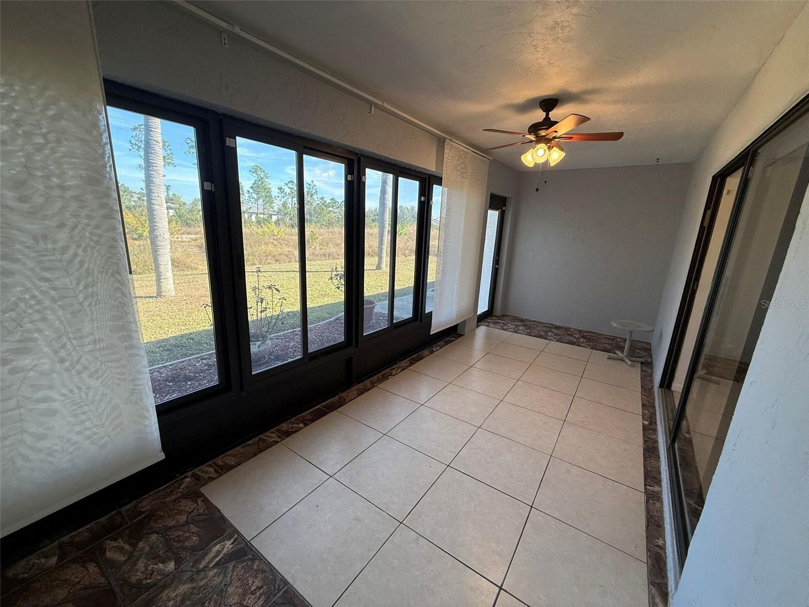 Image 20 of 22 For 26186 Northern Cross Road 1b