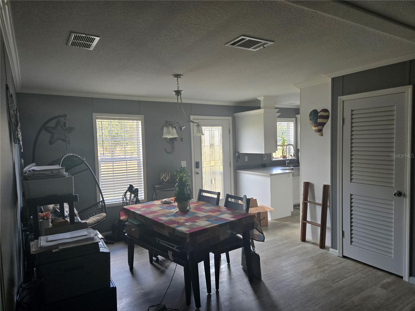 Image 3 of 19 For 1981 Piggy Back Road