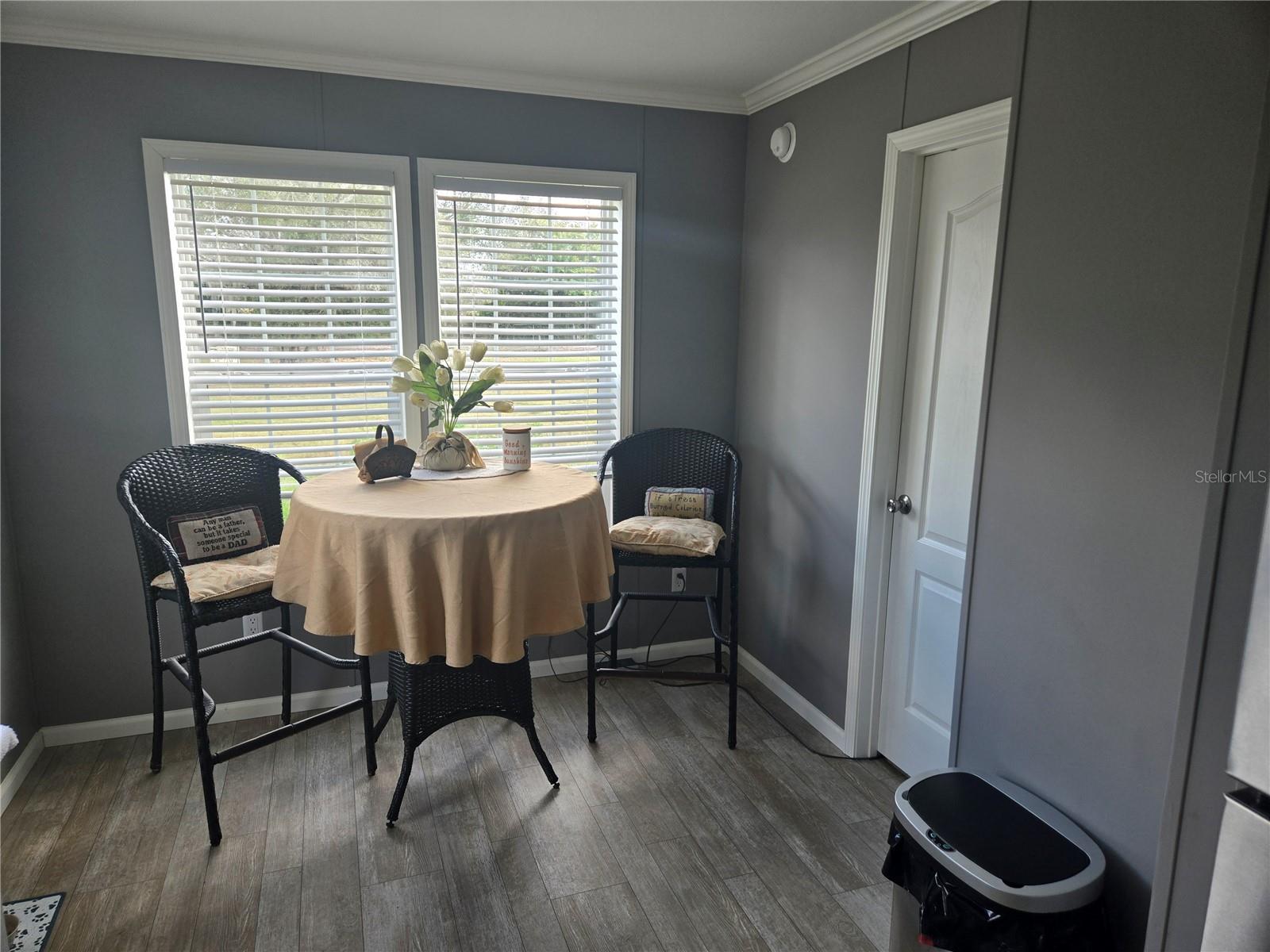 Image 8 of 19 For 1981 Piggy Back Road