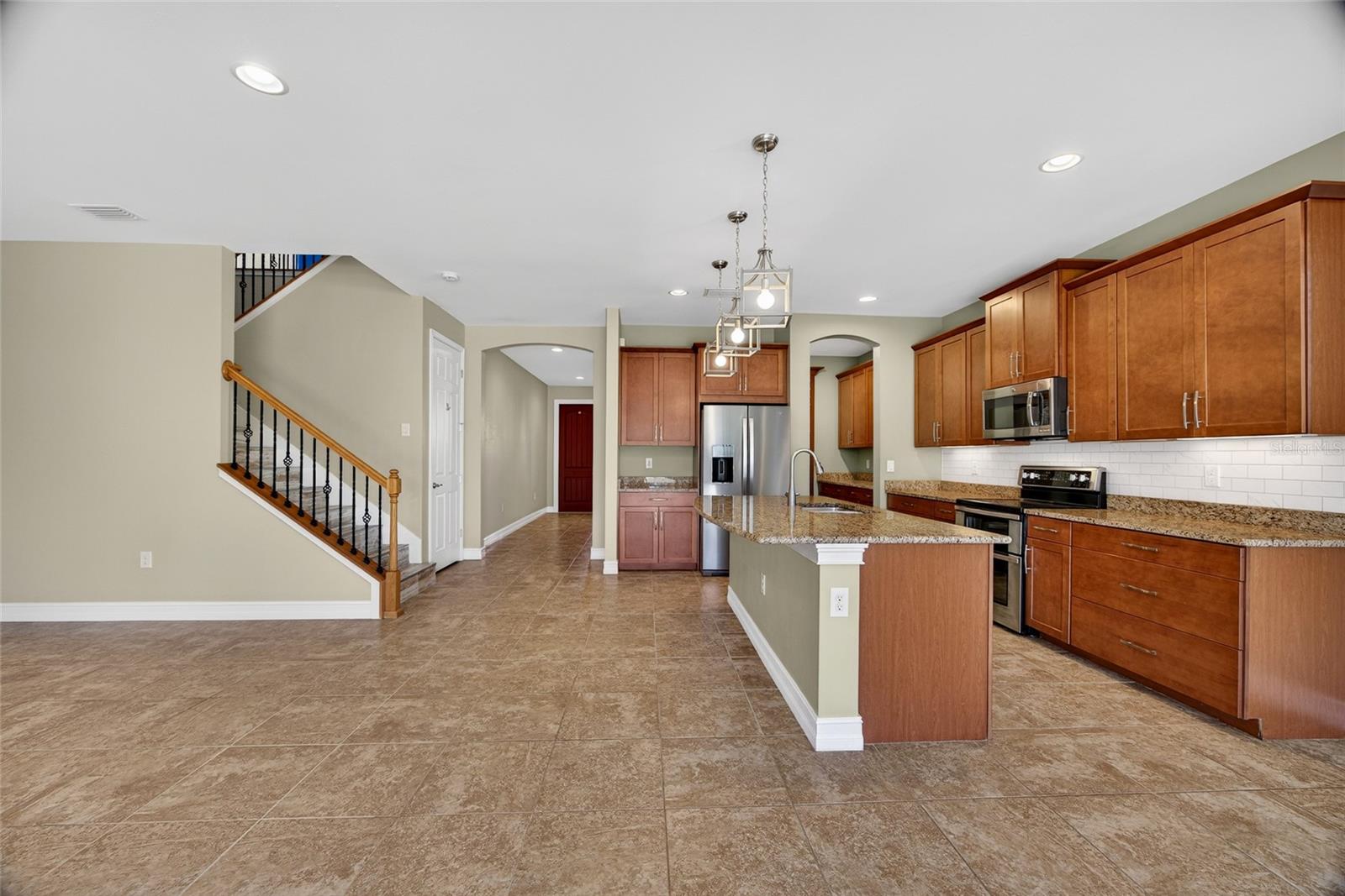 Image 7 of 54 For 1048 Bradberry Drive