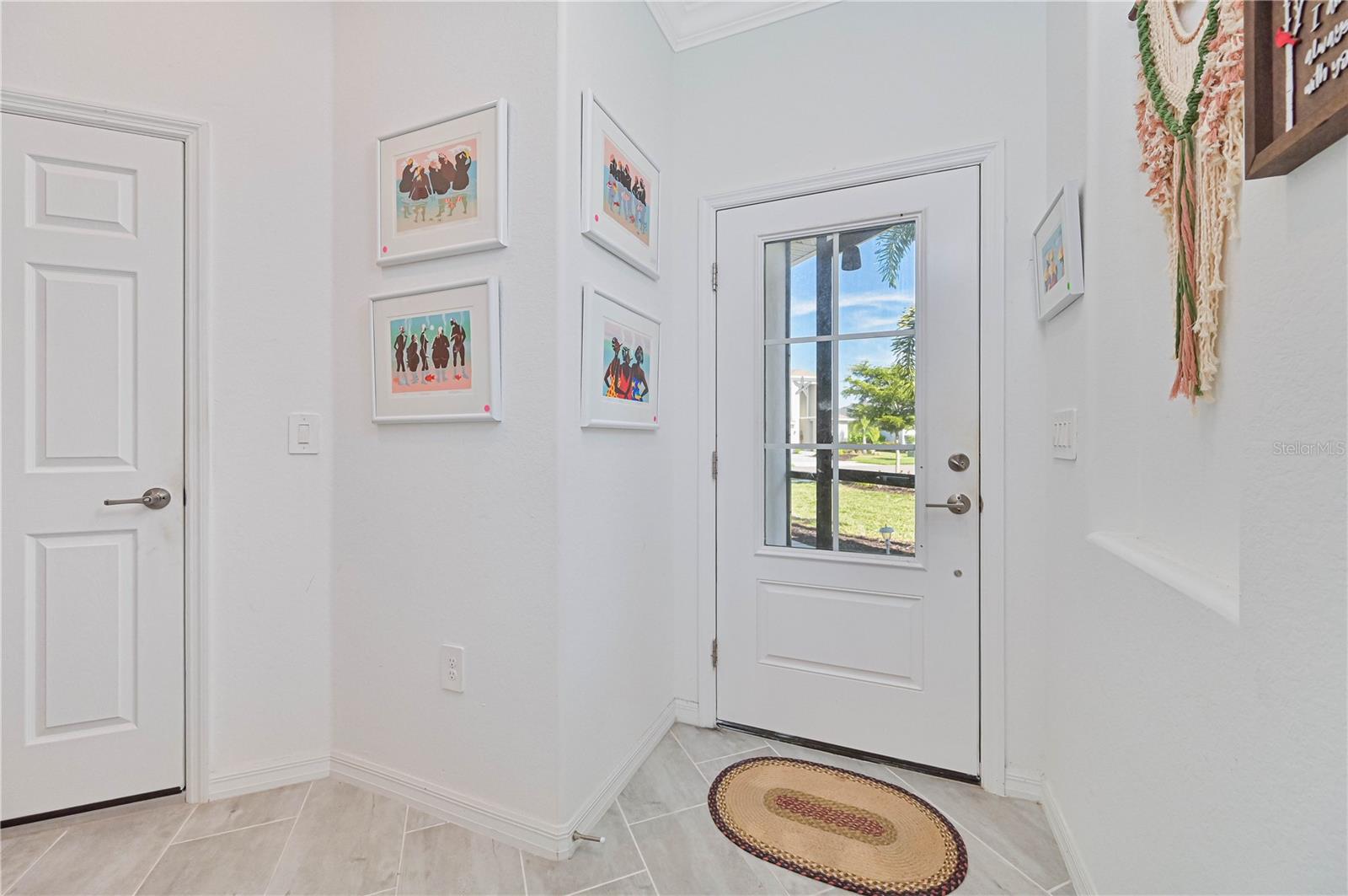 Image 3 of 28 For 17861 Woodland Court