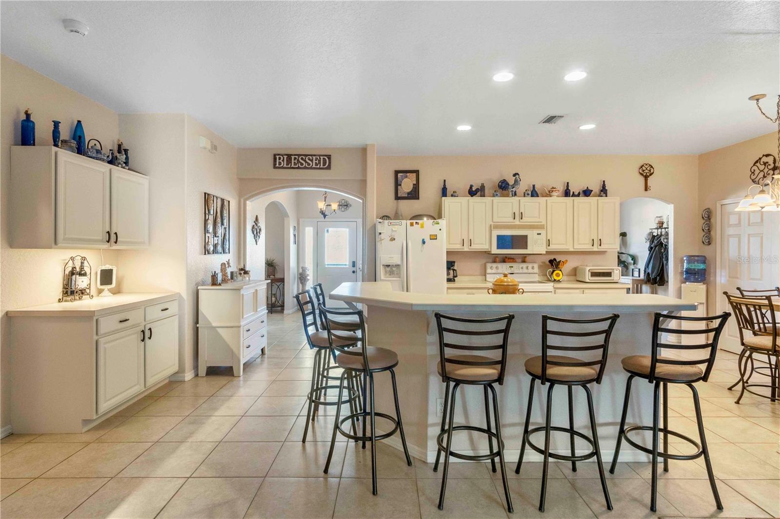 Image 17 of 100 For 403 Barger Drive