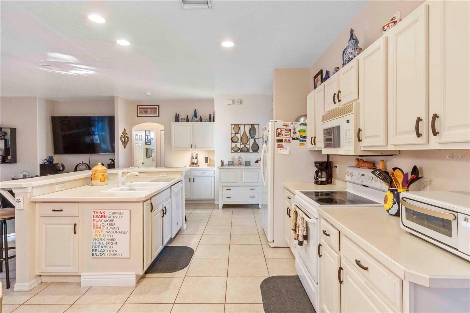 Image 21 of 100 For 403 Barger Drive