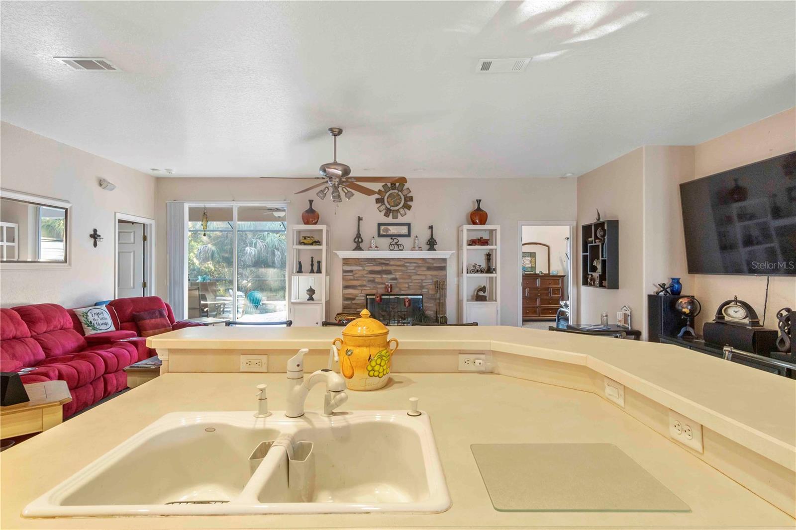 Image 33 of 100 For 403 Barger Drive