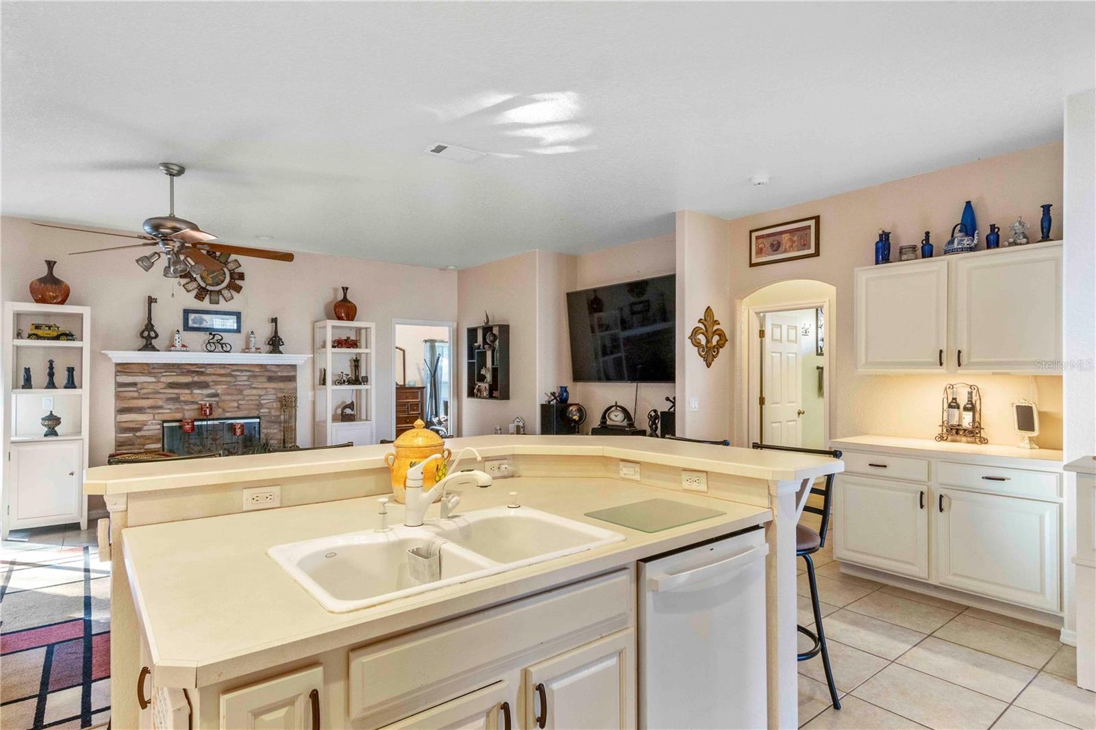 Image 34 of 100 For 403 Barger Drive