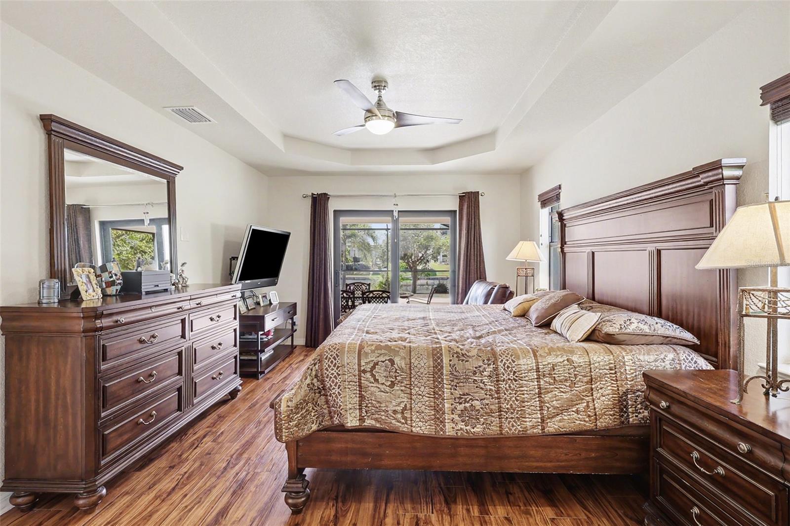 Image 16 of 43 For 1426 12th Terrace