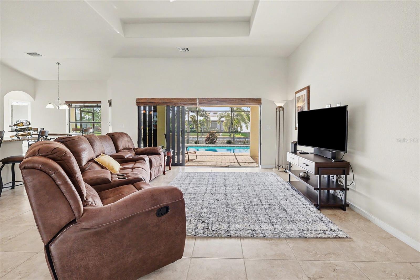 Image 4 of 43 For 1426 12th Terrace