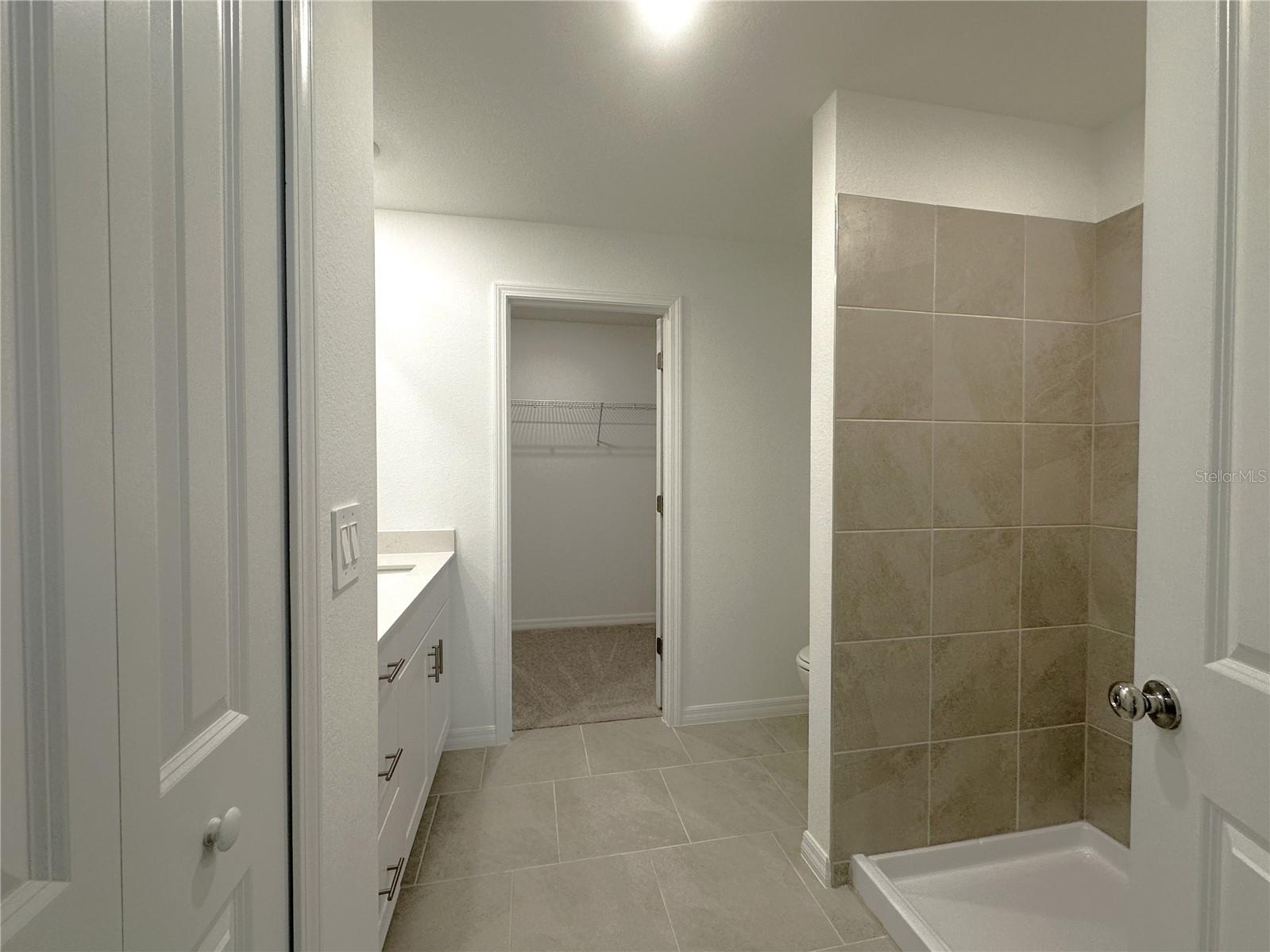 Image 12 of 38 For 11819 Cloverly Lane