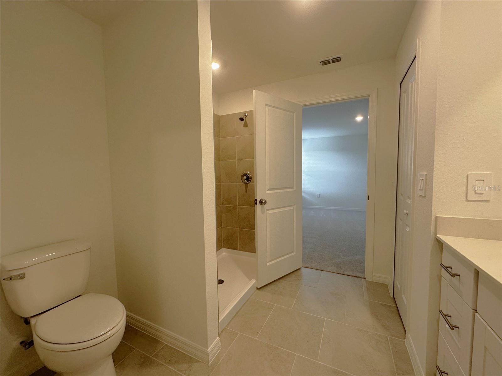 Image 13 of 38 For 11819 Cloverly Lane