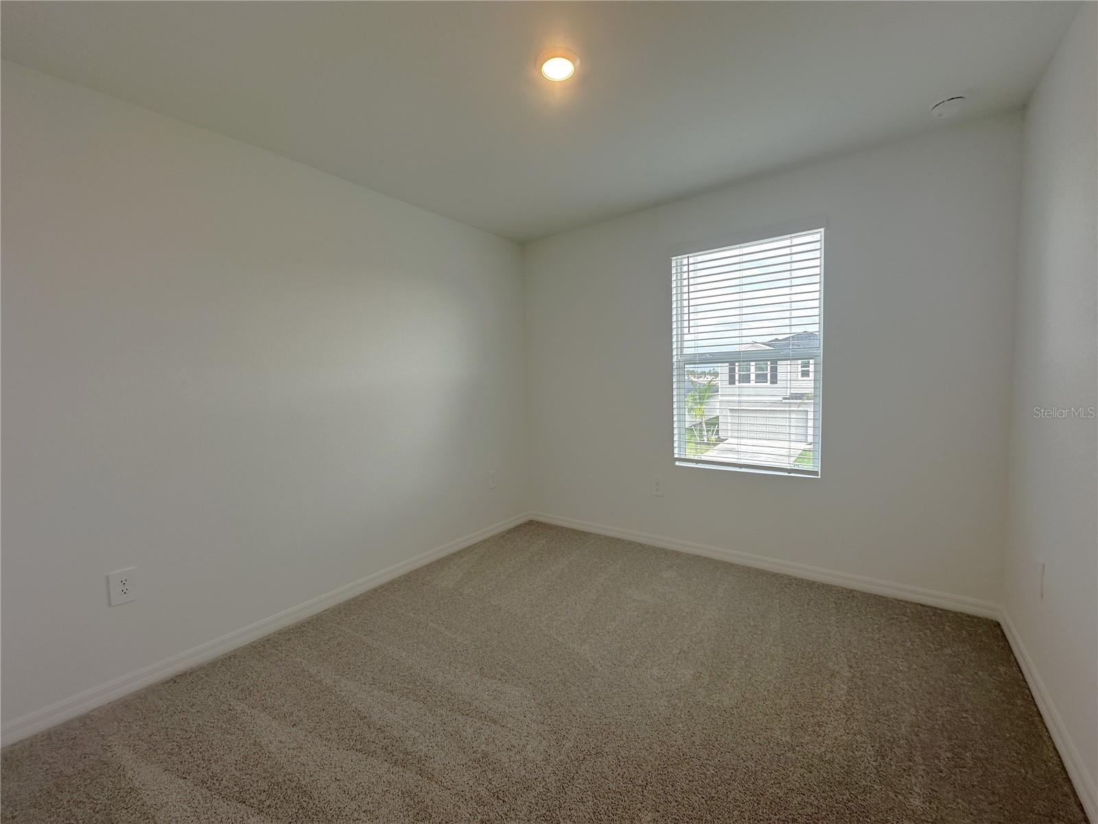 Image 20 of 38 For 11819 Cloverly Lane