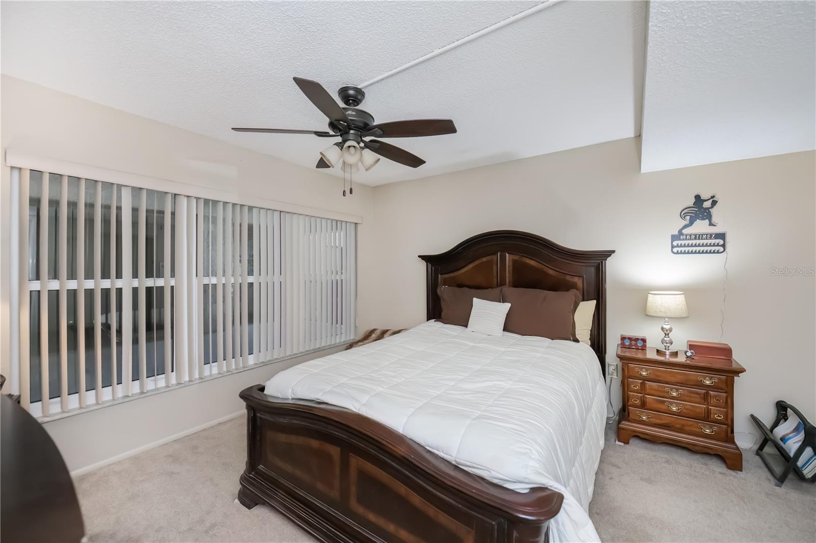 Image 36 of 73 For 1001 Benjamin Franklin Drive 406