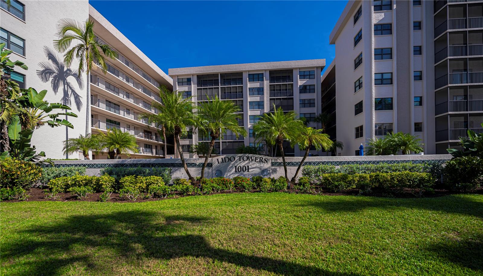 Image 55 of 73 For 1001 Benjamin Franklin Drive 406