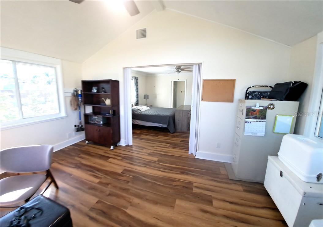 Image 18 of 32 For 8500 Redwood Drive