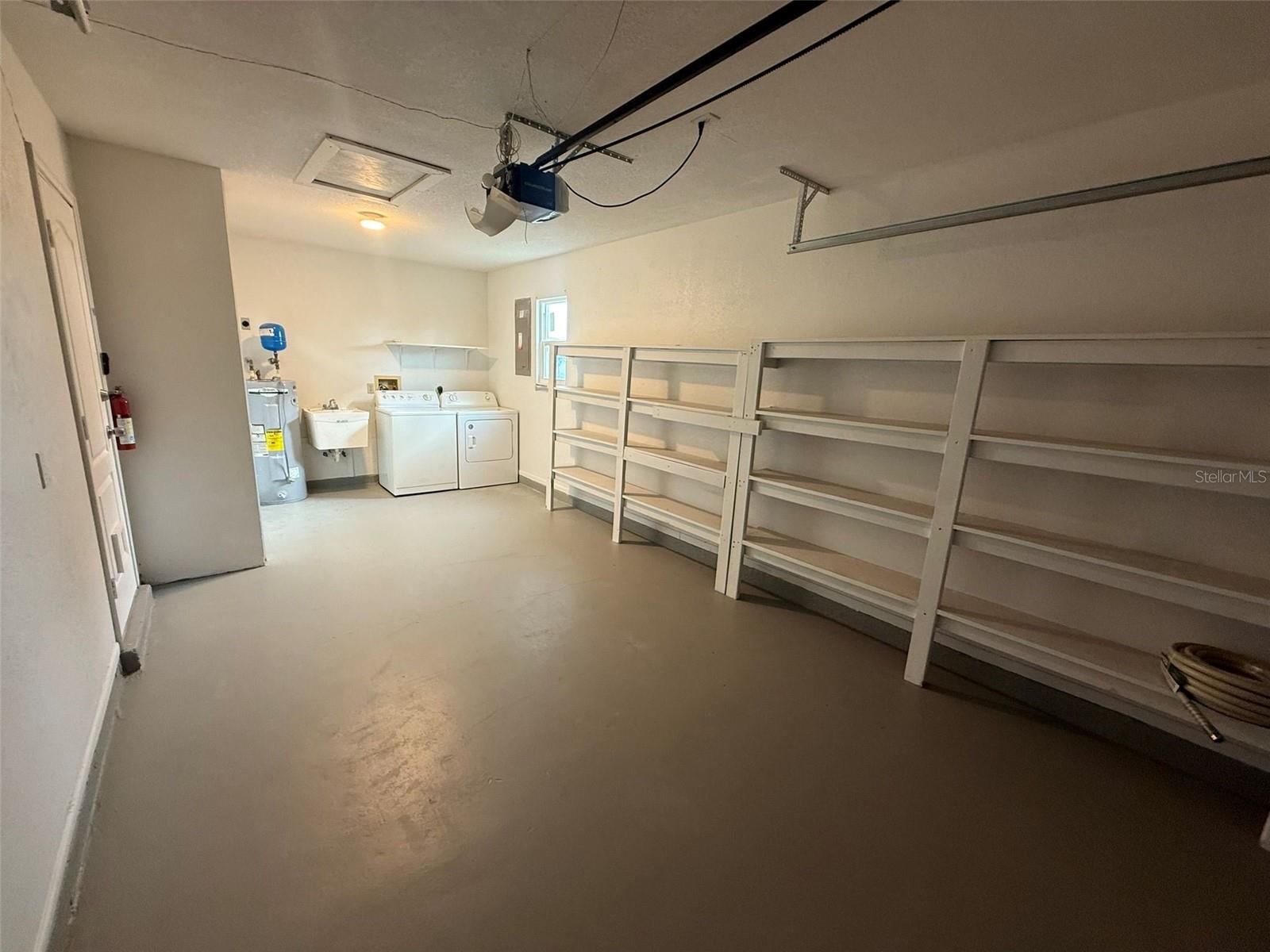 Image 13 of 17 For 512 Dewhurst Street