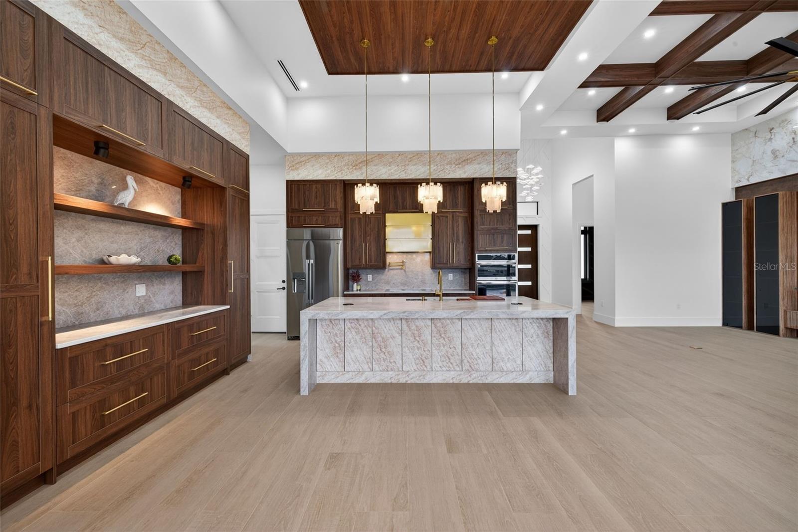 Image 13 of 61 For 2824 35th Street