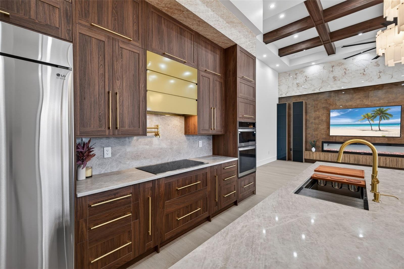 Image 16 of 61 For 2824 35th Street