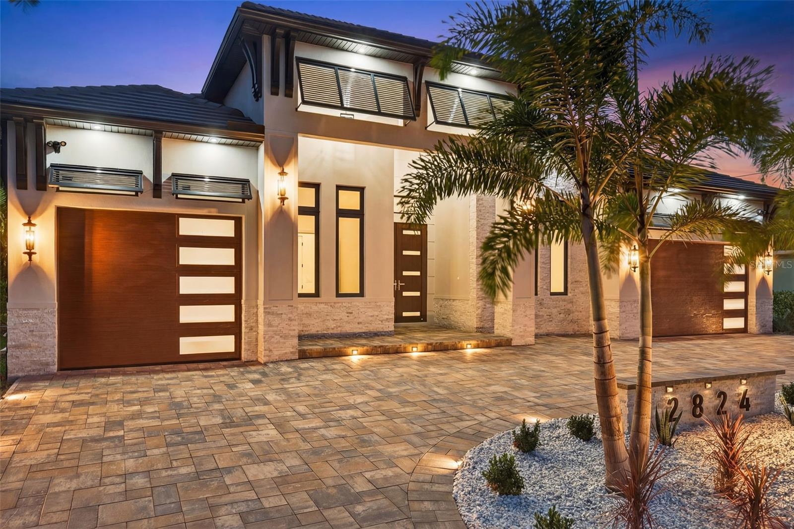 Image 2 of 61 For 2824 35th Street