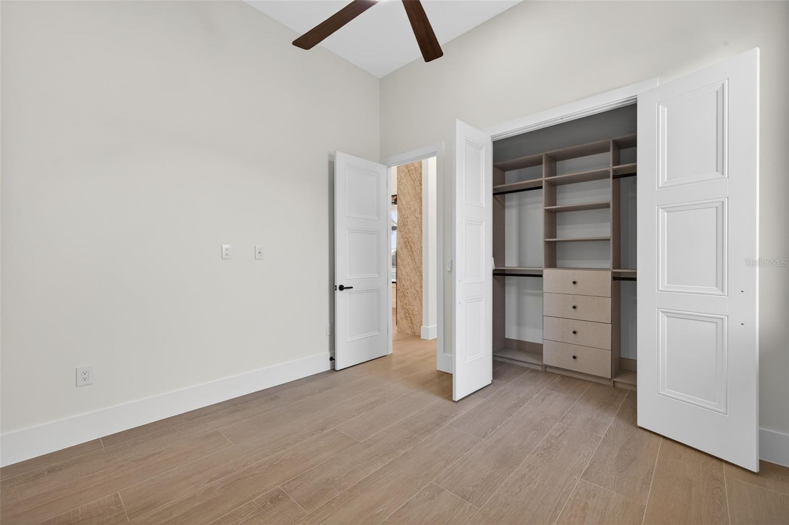 Image 35 of 61 For 2824 35th Street