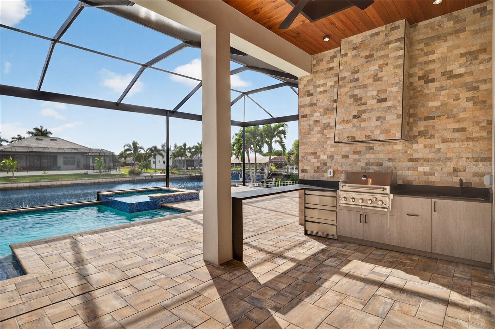 Image 44 of 61 For 2824 35th Street