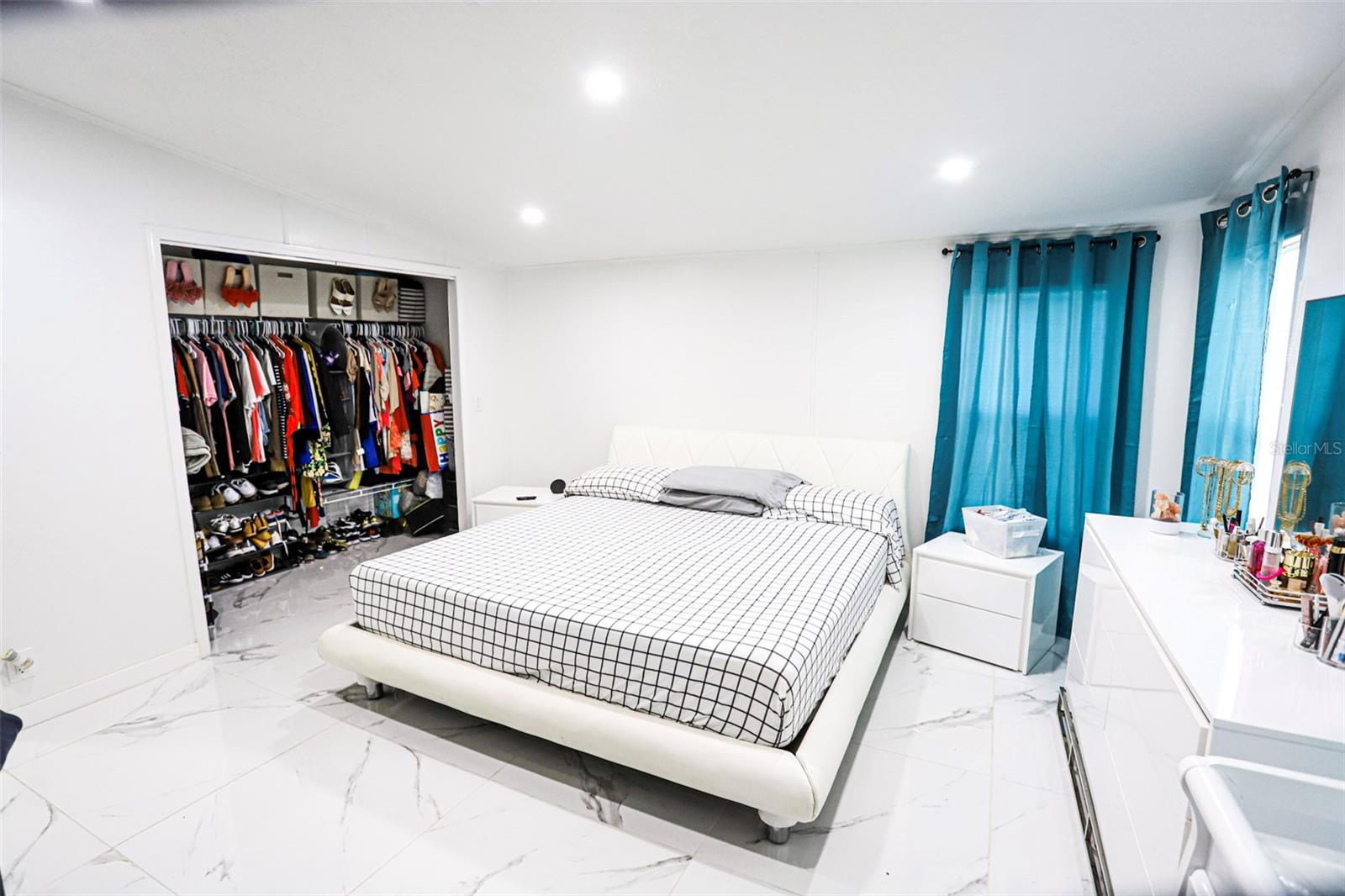 Image 20 of 33 For 41 Ferguson Lane