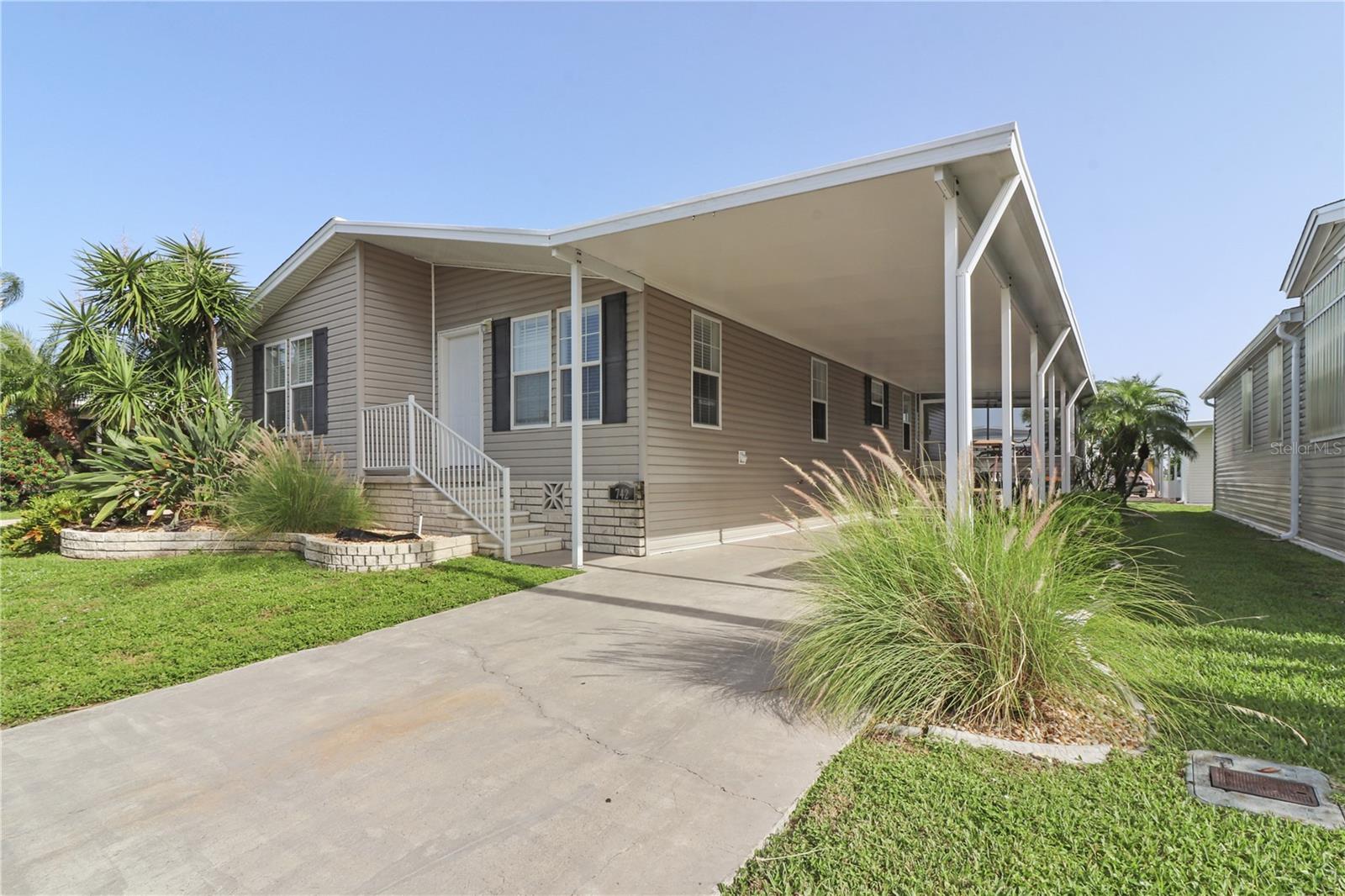 Details for 2100 Kings Highway 742, PORT CHARLOTTE, FL 33980