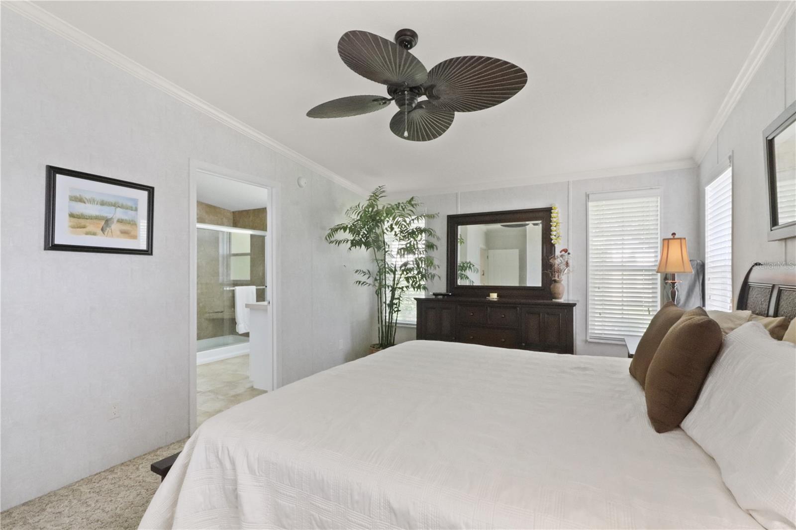 Image 17 of 93 For 2100 Kings Highway 742