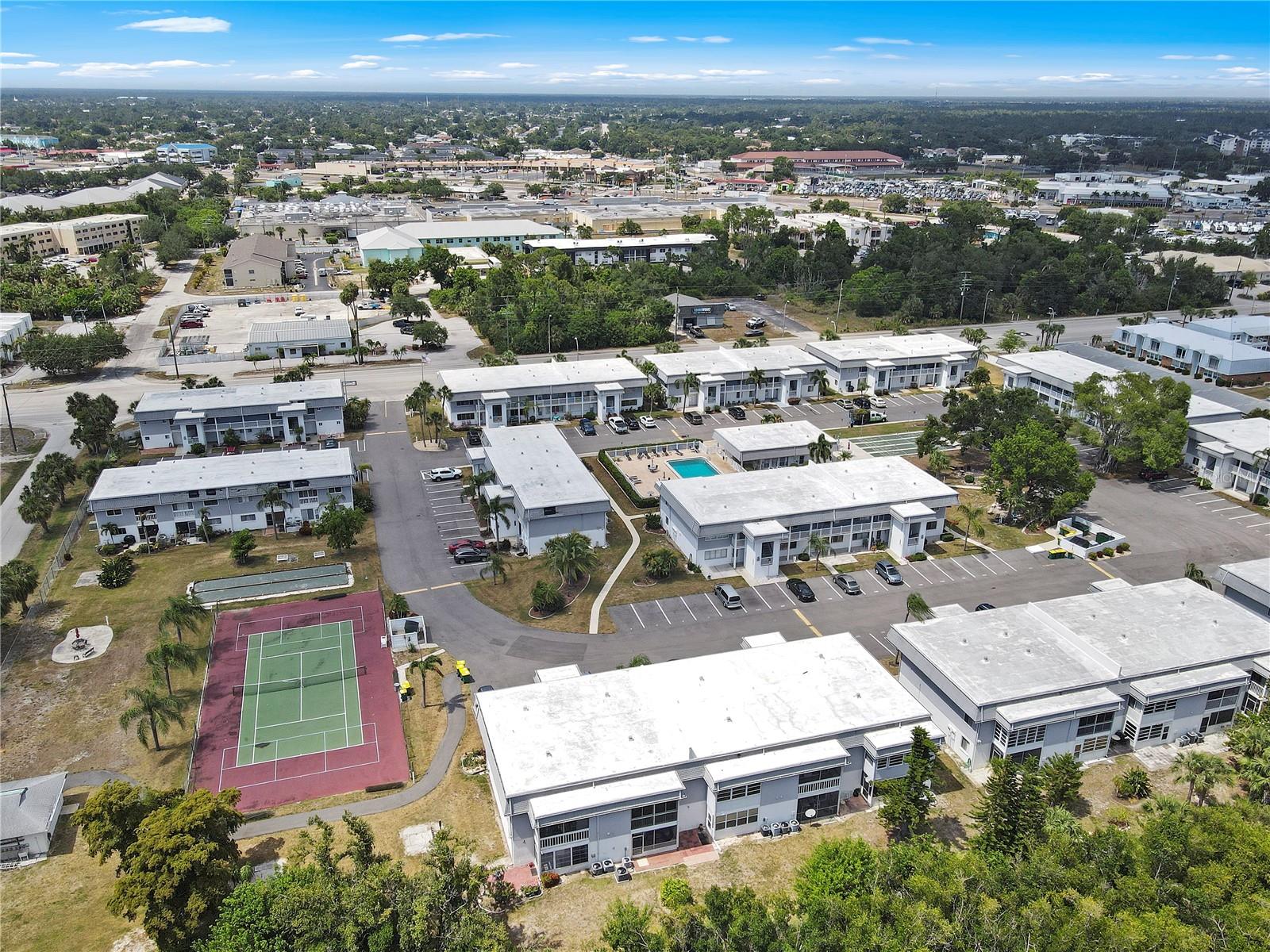 Image 29 of 29 For 22375 Edgewater Drive 124