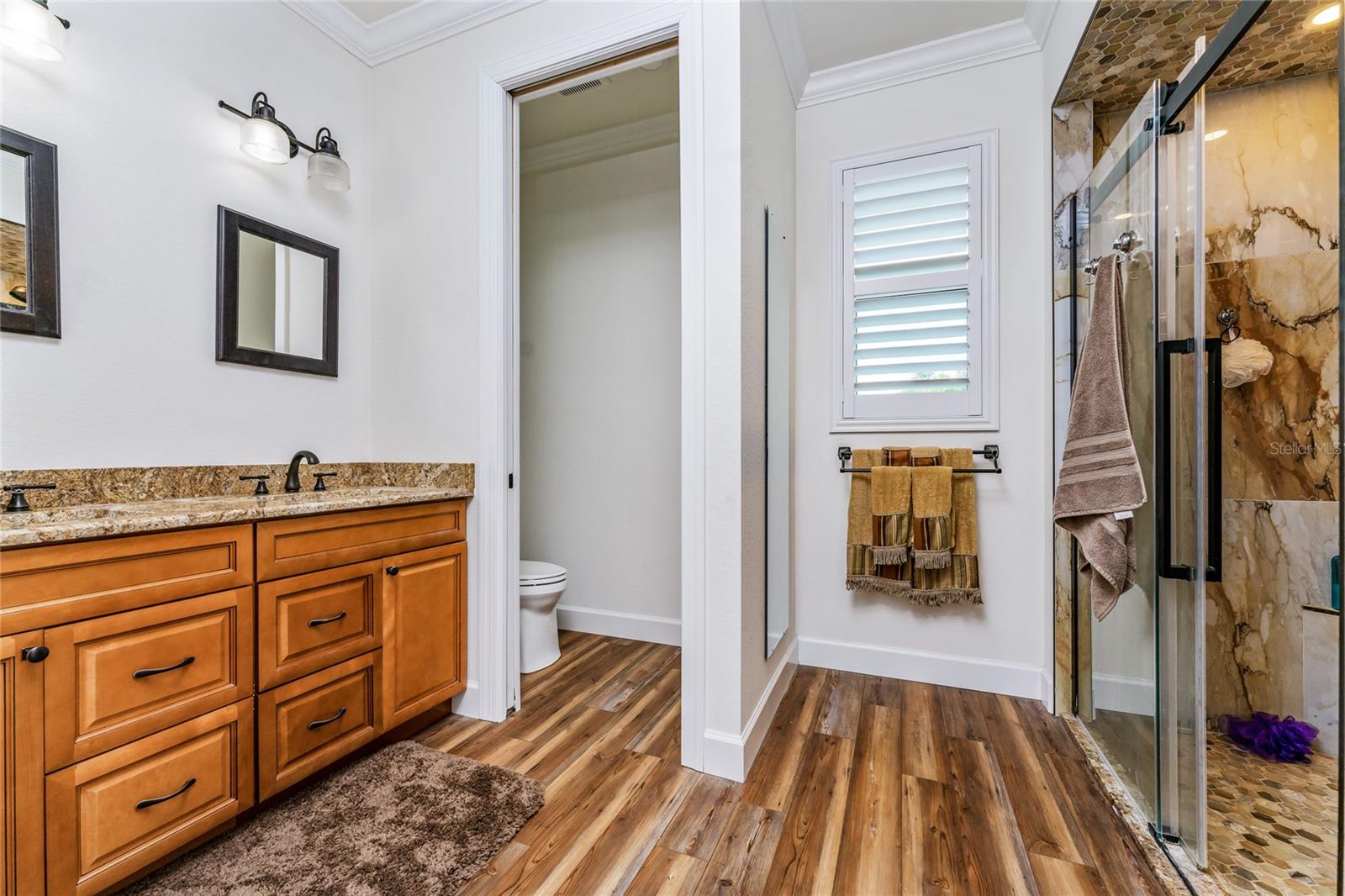 Image 57 of 73 For 14056 Hydrangea Avenue