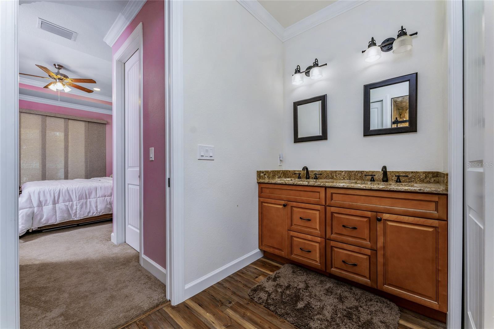 Image 60 of 73 For 14056 Hydrangea Avenue