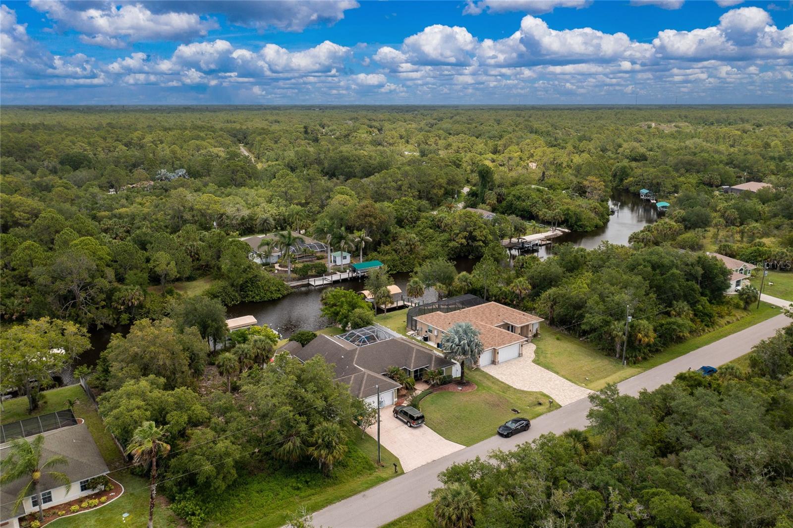 Image 71 of 73 For 14056 Hydrangea Avenue