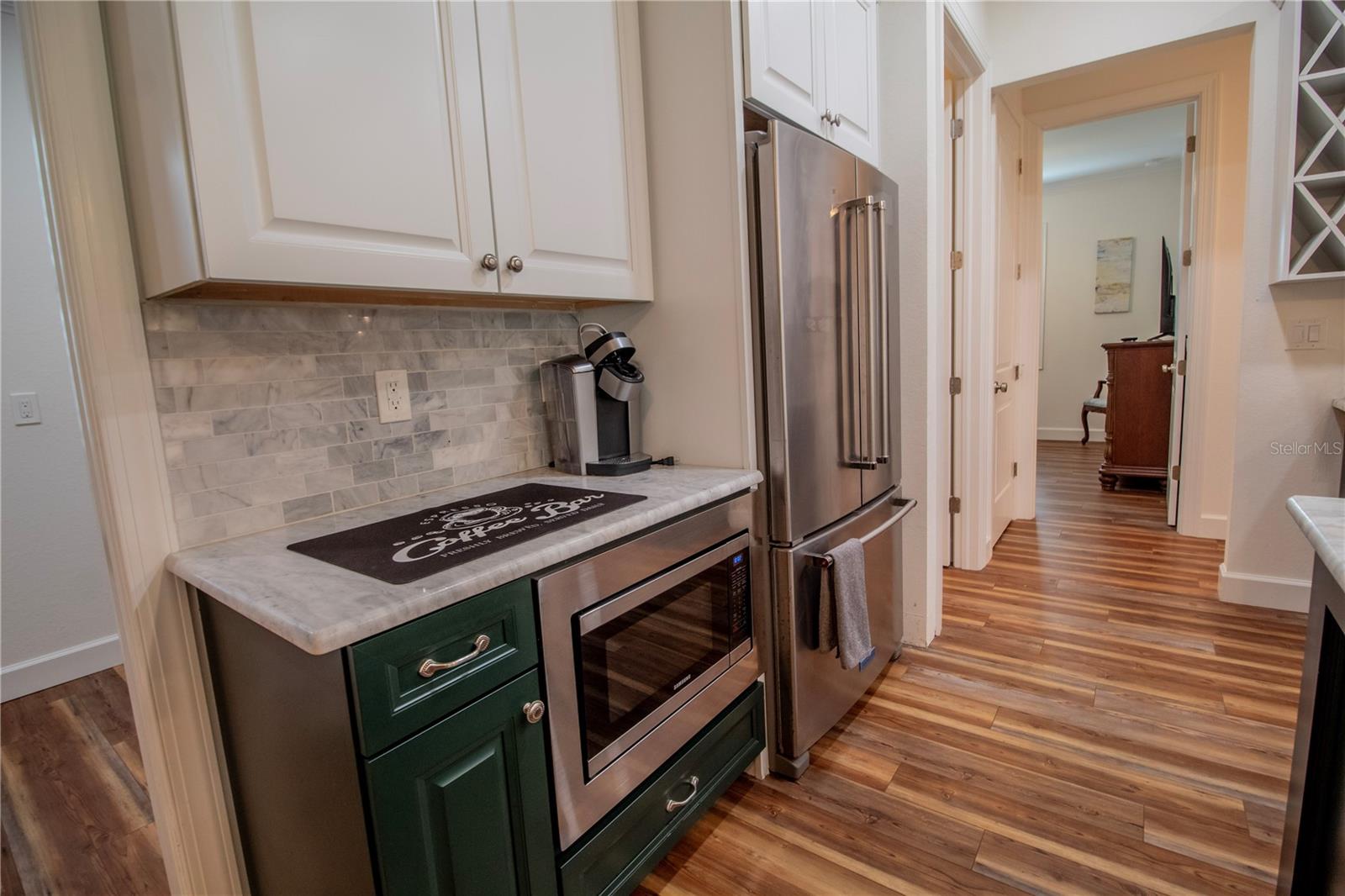 Image 9 of 73 For 14056 Hydrangea Avenue