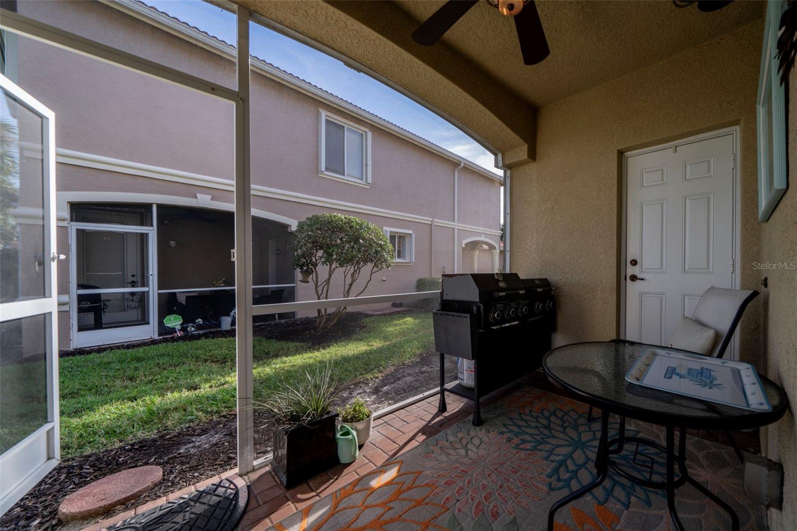 Image 15 of 64 For 3372 Dandolo Circle