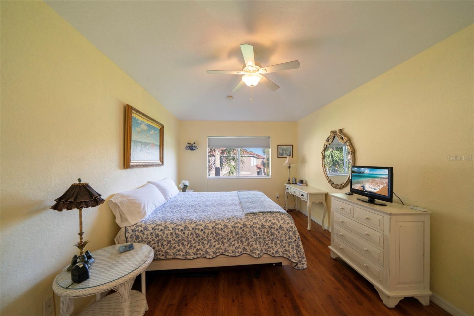 Image 22 of 64 For 3372 Dandolo Circle