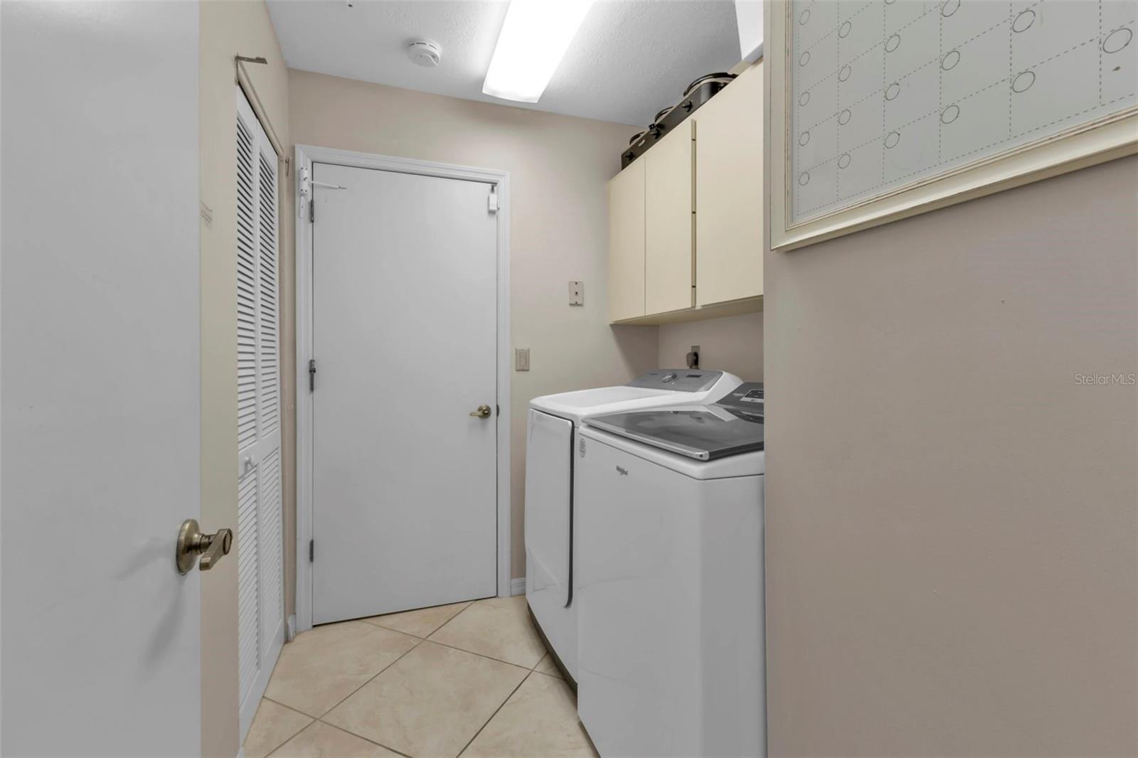 Image 33 of 56 For 820 Bal Harbor Boulevard