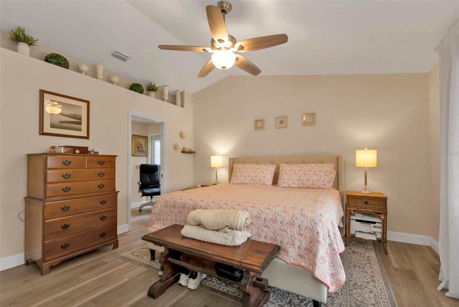 Image 35 of 56 For 820 Bal Harbor Boulevard